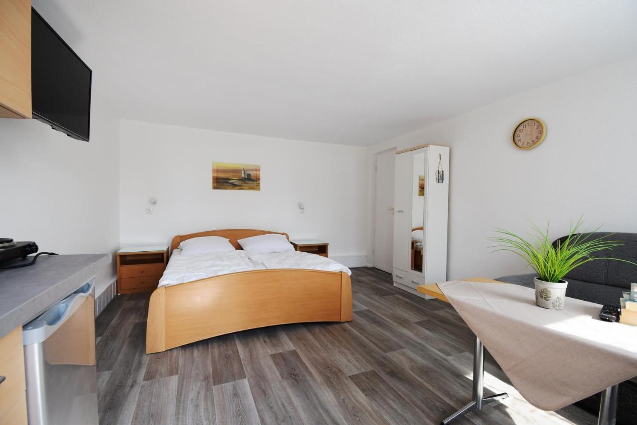 Bernsteinbaeder Zimmer Koserow Bagian luar foto